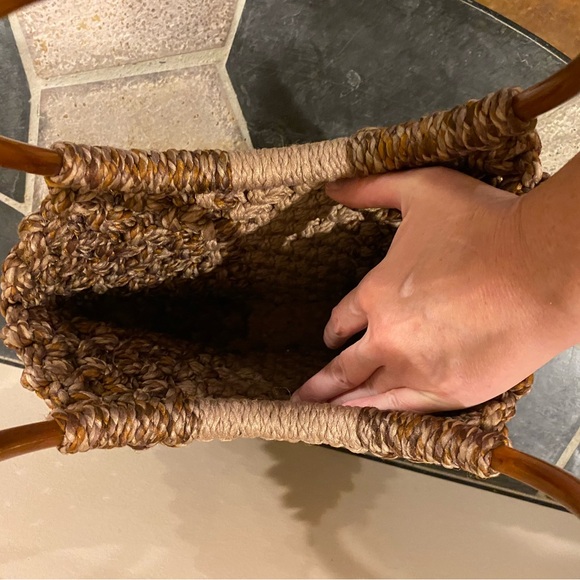 Vintage Handmade Macrame Round Handle Tote Bag Brown Tan 12.5”x15” - Picture 3 of 5